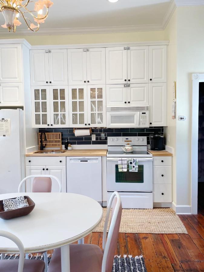 Charming 1885 Parlor Loft Downtown Savannah Stay Exteriör bild