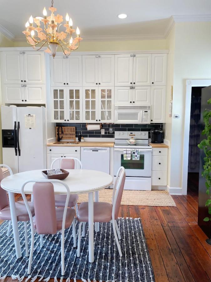 Charming 1885 Parlor Loft Downtown Savannah Stay Exteriör bild